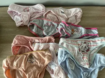 Lot de 10 culottes 6-8 ans