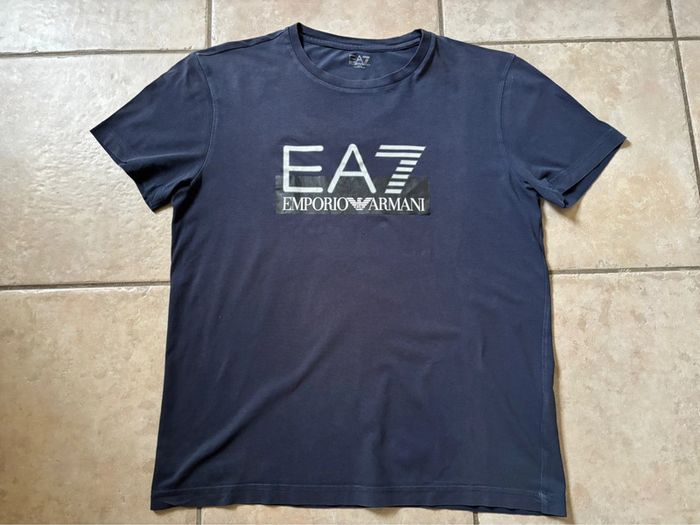 TEE shirt Emporio Armani taille M