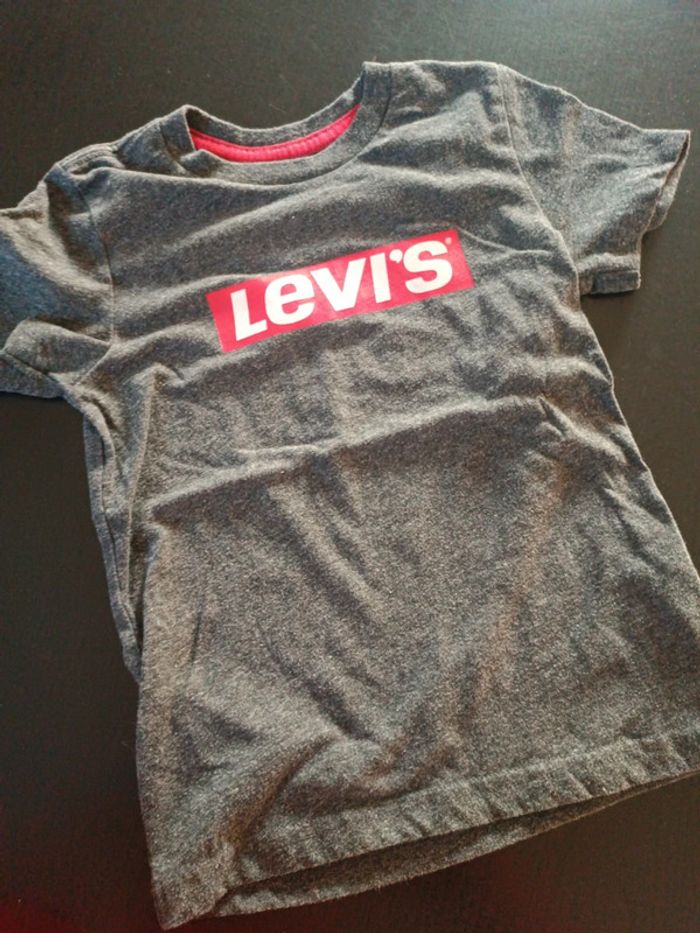 Tee shirt Levi's 5 ans