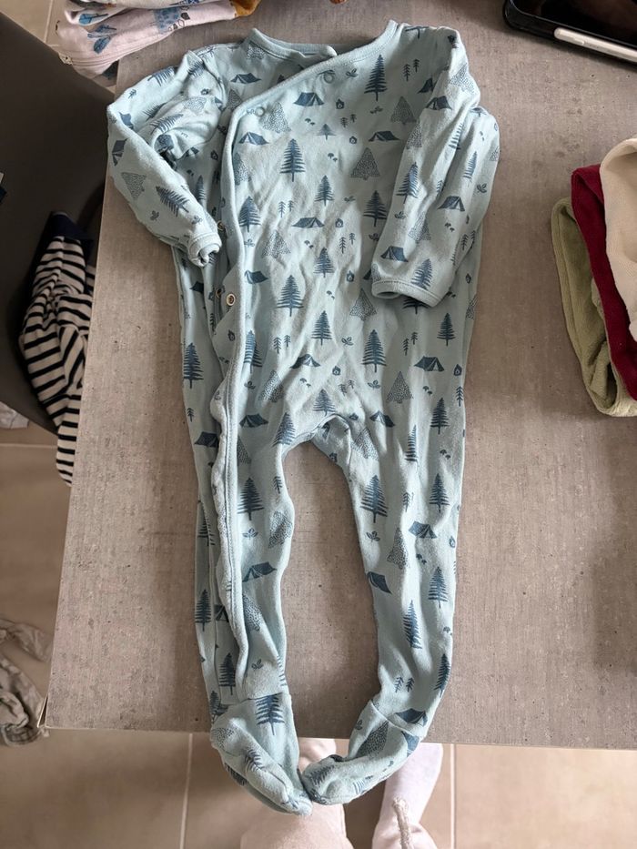 Pyjamas 9 mois - photo numéro 4