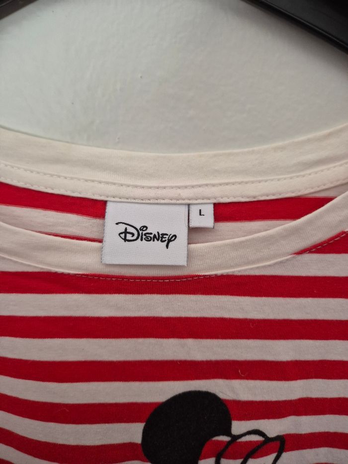 Magnifique tee-shirt Mickey rouge et blanc taille 40 - photo numéro 3