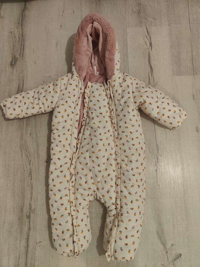 Lot 40 vêtements fille 18-24mois - photo numéro 6