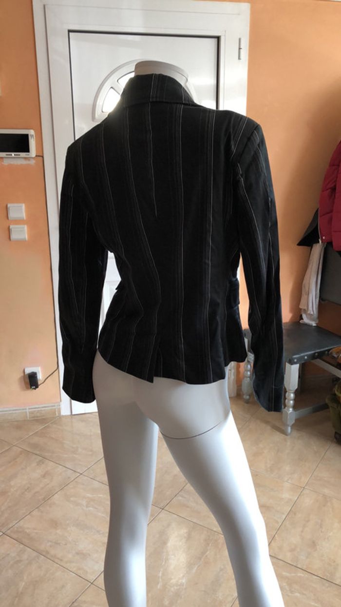 Veste - photo numéro 2