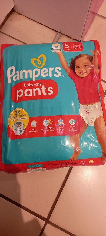 Pampers baby-dry pants taille 5