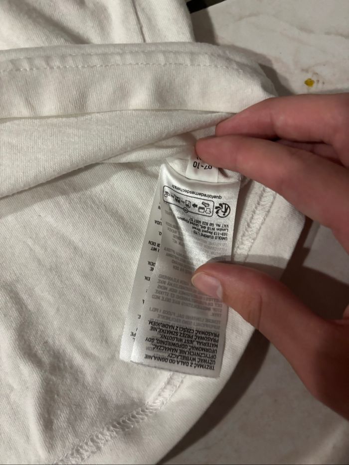 T shirt blanc Kaws X Uniqlo - photo numéro 7