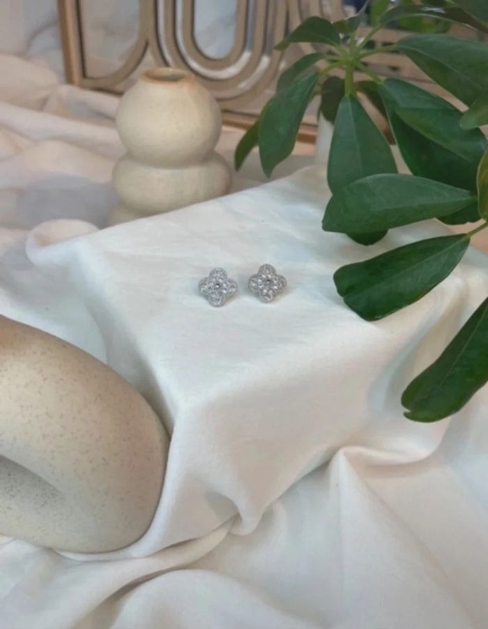 Paire de boucles d'oreilles tendance acier inoxydable - photo numéro 3