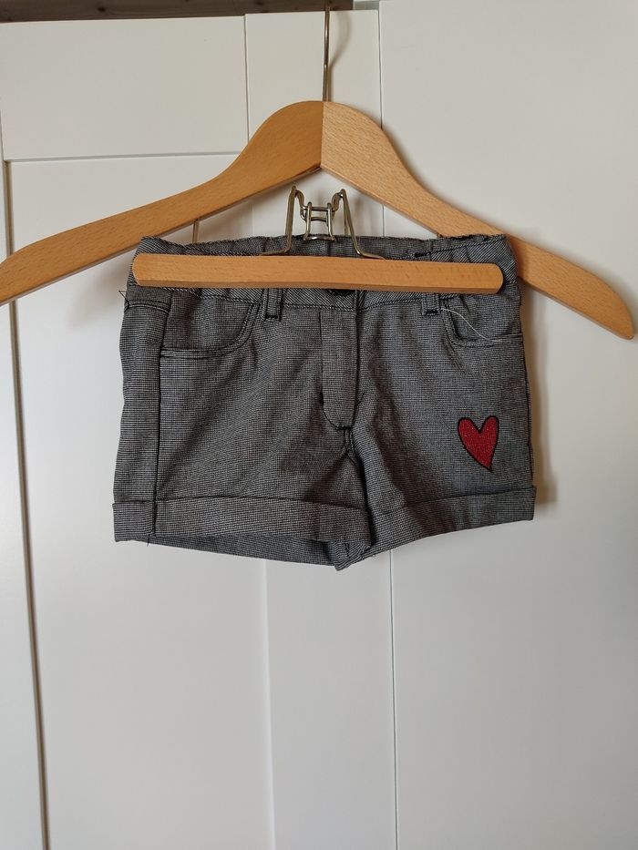 Short gris