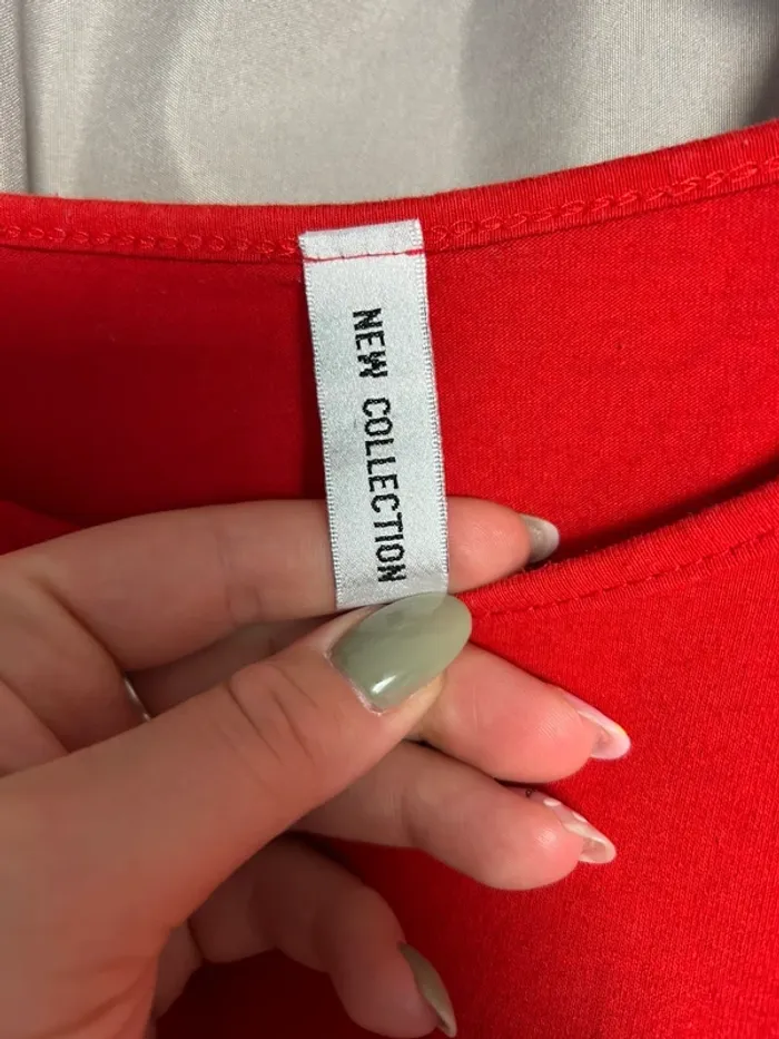 Robe rouge - photo numéro 3