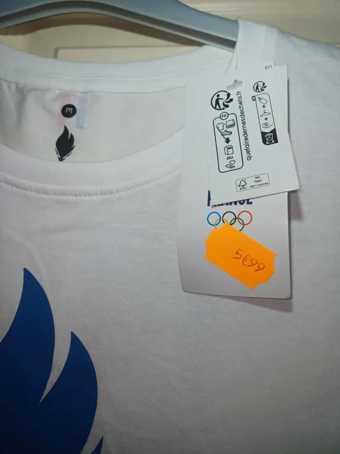 T-shirt Paris 2024 - photo numéro 3