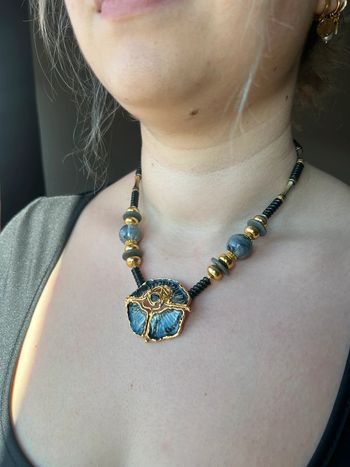 Collier fleur