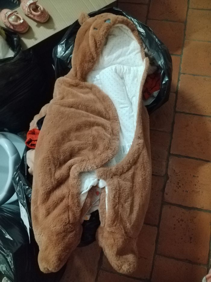 Vêtements et chaussures pour bébé fille de 0 à 2 ans - photo numéro 8