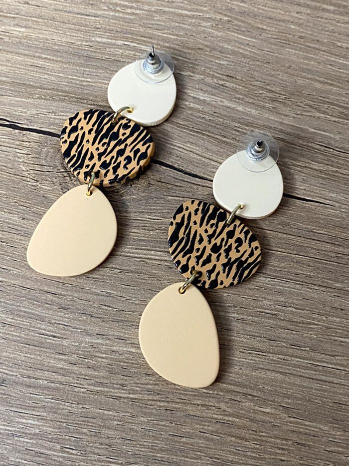 Paire de boucles d’oreille bohème chic - photo numéro 4