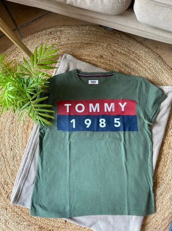 tee shirt tommy M