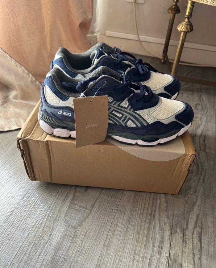 Asics  kayano bleu