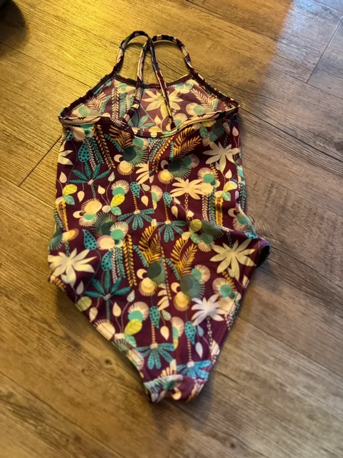 Maillot de bain décathlon 7ans - photo numéro 2