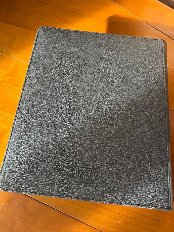 Classeur premium noir 360 Dragon Shield - photo numéro 2