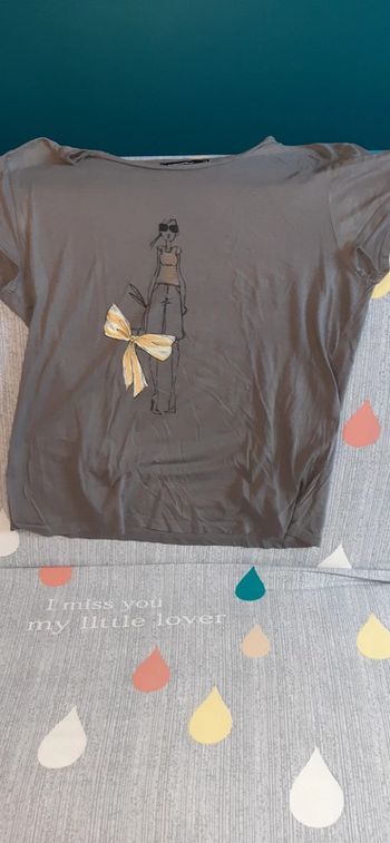 T shirt monoprix neuf taille 3