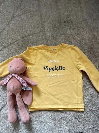 Pull 3 ans fille