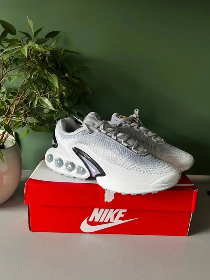 Nike Air Max DN White/Platinum - photo numéro 3