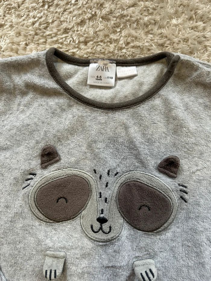 Haut de pyjama gris • Zara • 4/5 ans - photo numéro 2