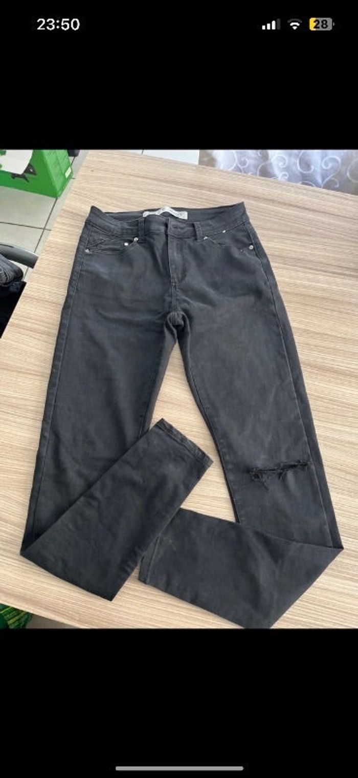 Jean troué denim & co taille 36