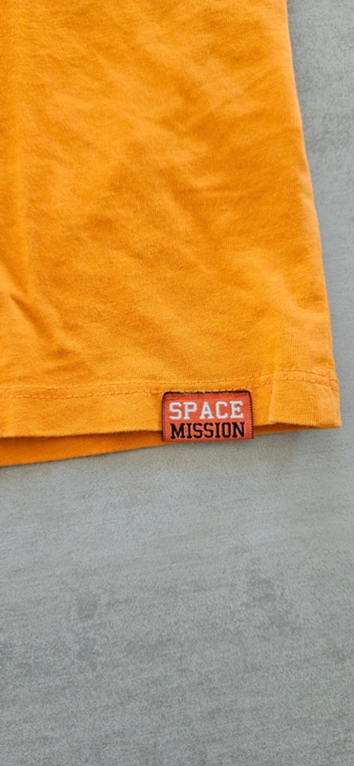 Haut Nasa - photo numéro 5