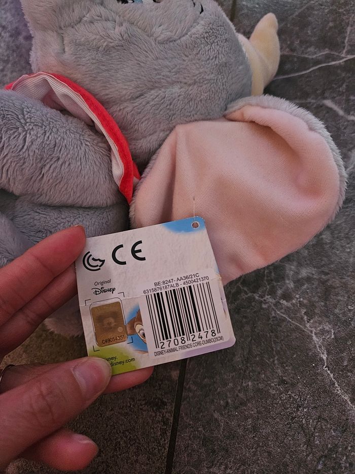 Peluche Dumbo - photo numéro 2