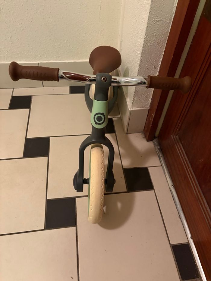 Globber  Draisienne évolutive + casque   Go up– Excellent état