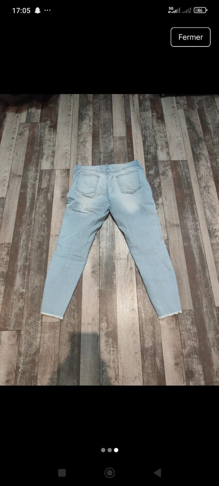 Jean troué - photo numéro 3