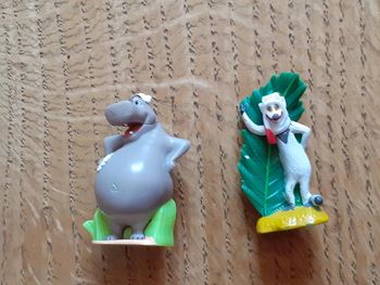 🍫 3 Figurines dreamworks Kinder Madagascar 2