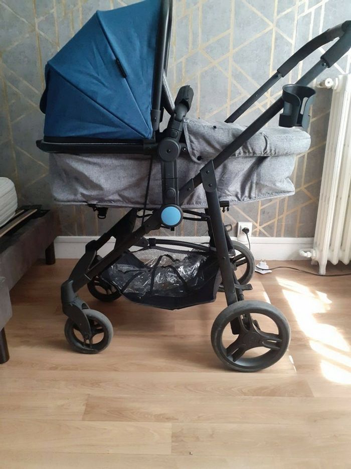 Poussette kindercraft juli