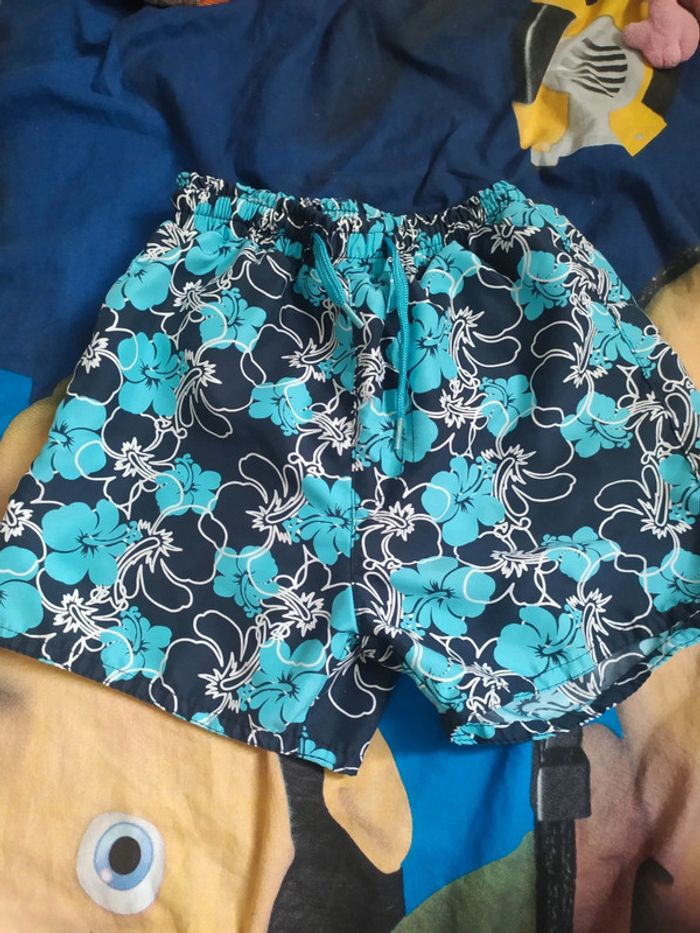 Short de bain 3 ans