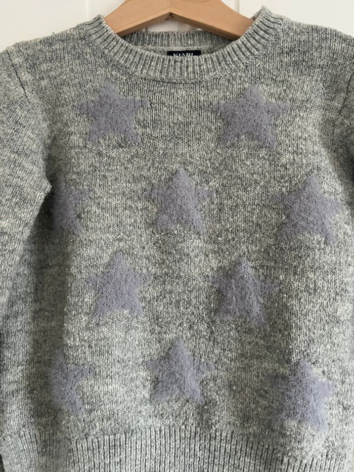 Pull kiabi gris étoiles 5 ans - photo numéro 3