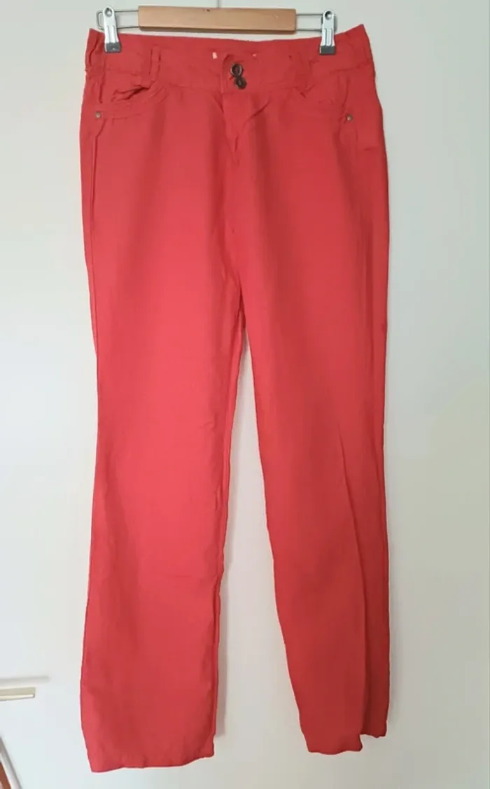 Pantalon en lin rouge orangé