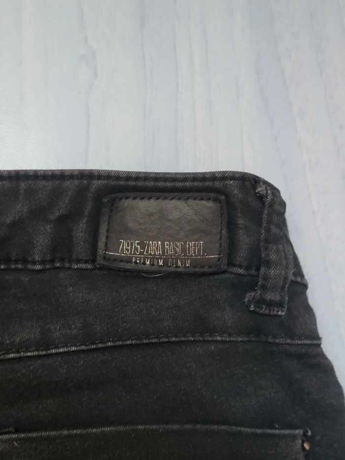 Très beau jeans zara - photo numéro 4