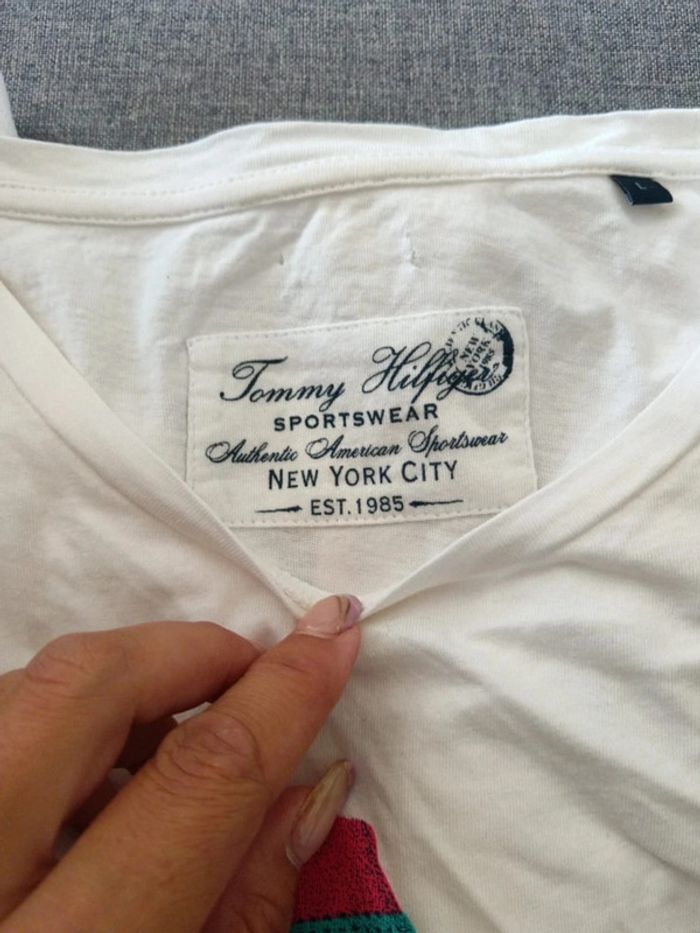 C59 t-shirt blanc Tommy Hilfiger L - photo numéro 4