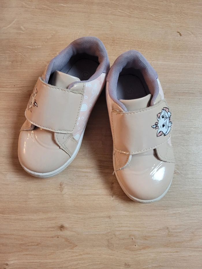 Baskets fille Disney taille 25 - photo numéro 2