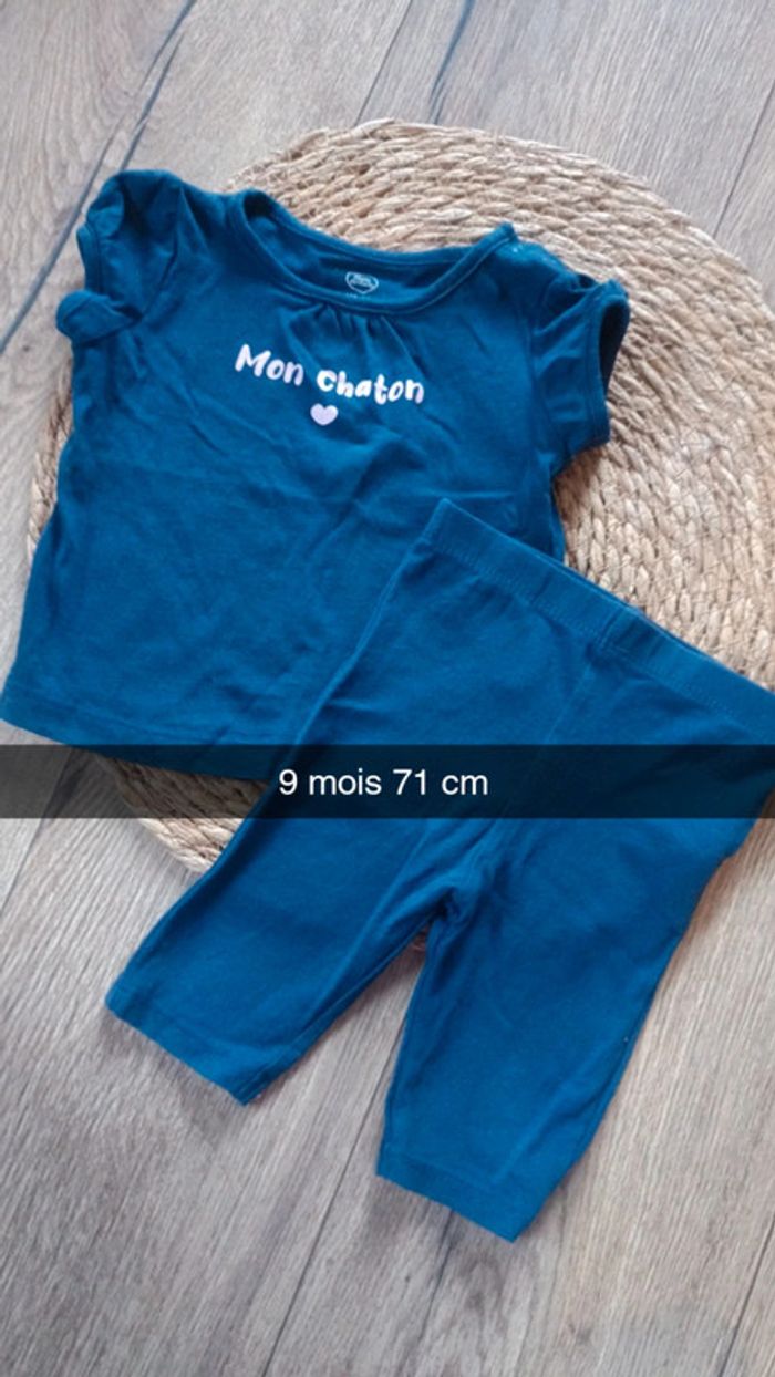 Ensemble t-shirt manches courtes et legging court 9 mois 71 cm