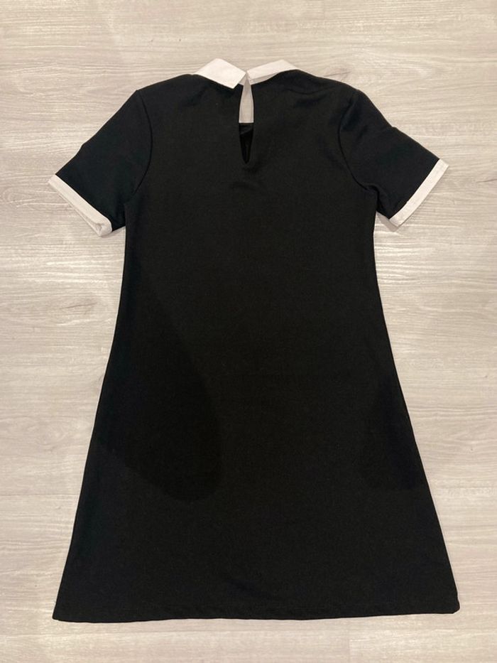 Robe cintrée - photo numéro 2
