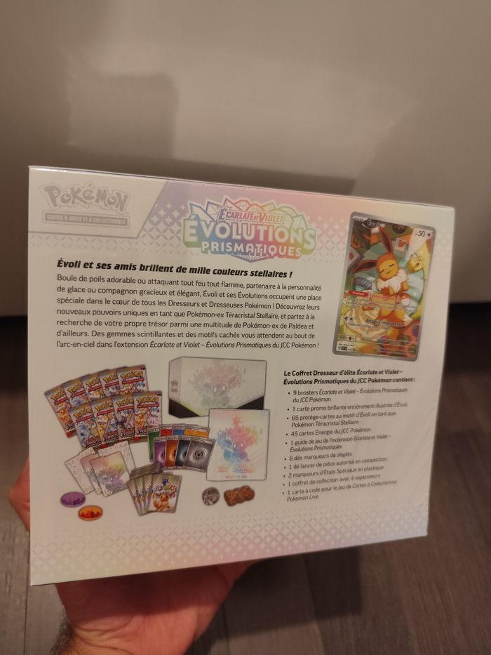 ETB Évolutions Prismatiques cartes Pokémon neuf EV8.5 coffret dresseur d'élite - photo numéro 8