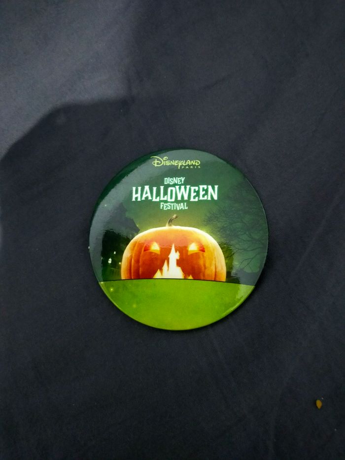 Badge Disneyland Paris