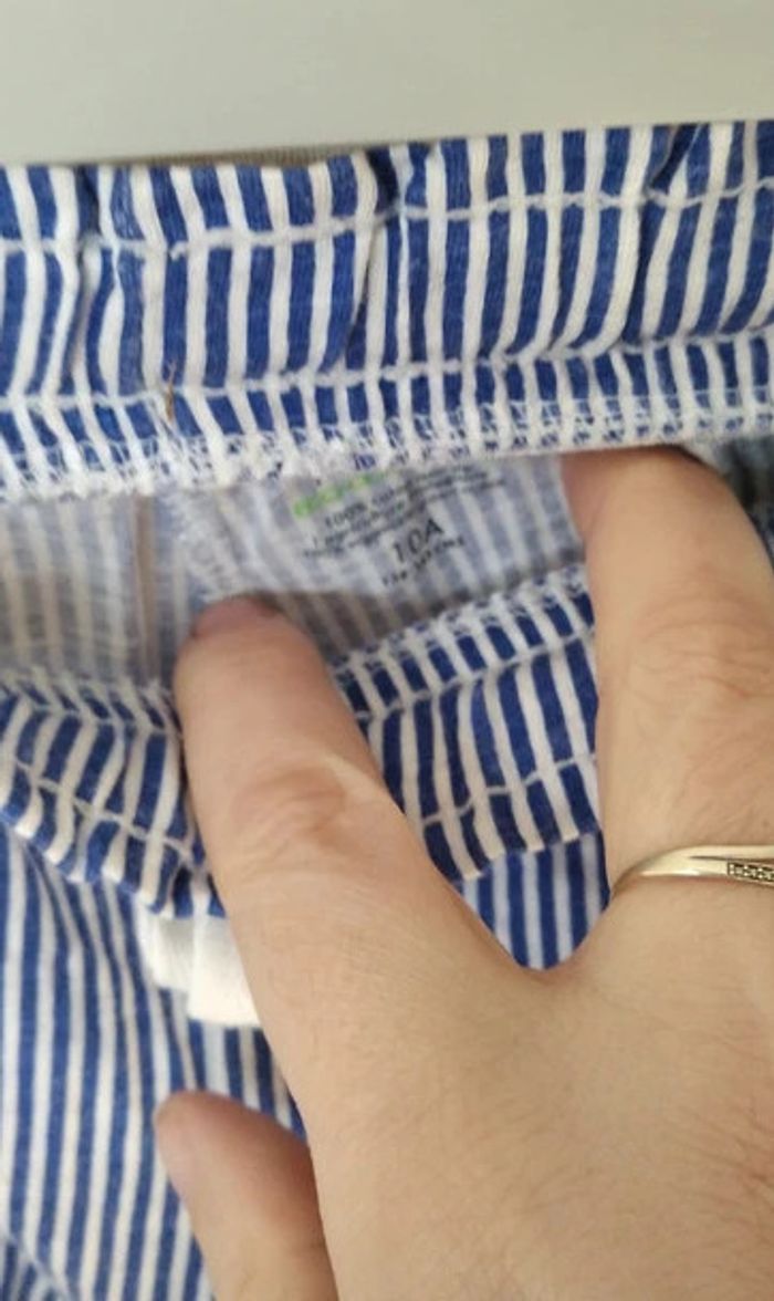 short bleu rayé blanc kiabi 10 ans - photo numéro 3