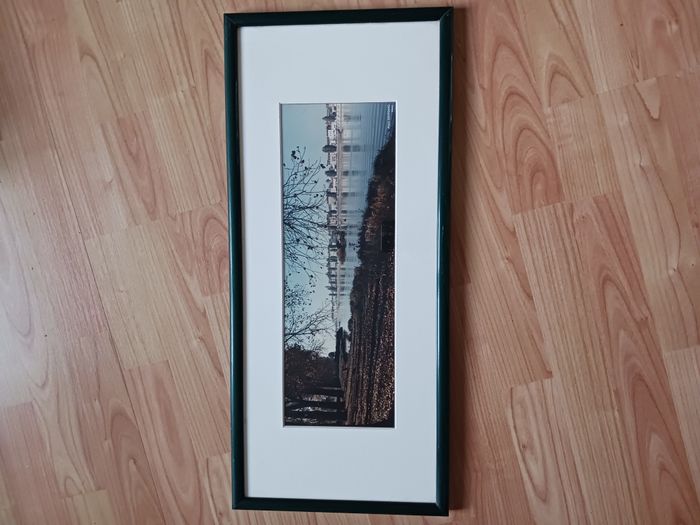 cadre vert avec photo paysage 60 x 26,5 cm