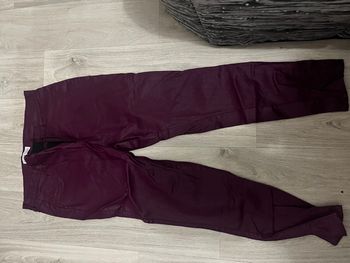 Pantalon similicuir violet