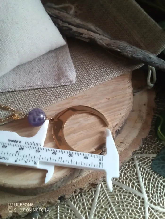 Collier lune et pierre naturelle d'améthyste 💜. - photo numéro 4