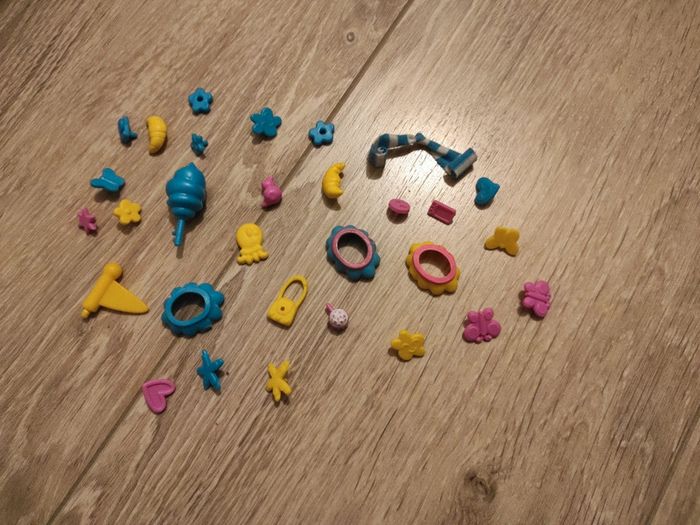 Lot de pièces détachées pinypon