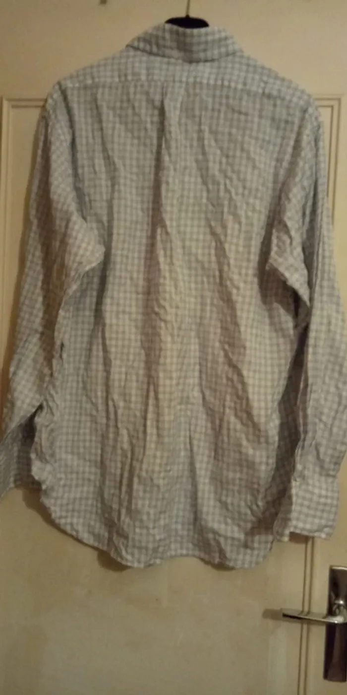 Chemise 🔄 - photo numéro 3