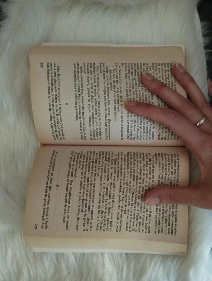 📖Charlie Stephen King 📖 - photo numéro 5