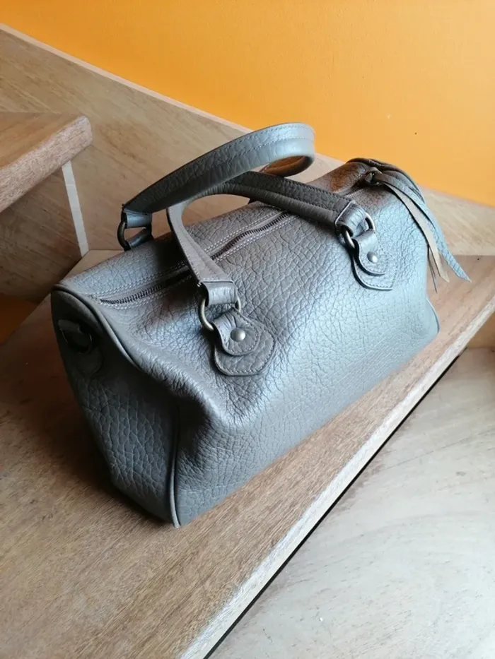 Sac à main cuir véritable Maurizio Taiuti