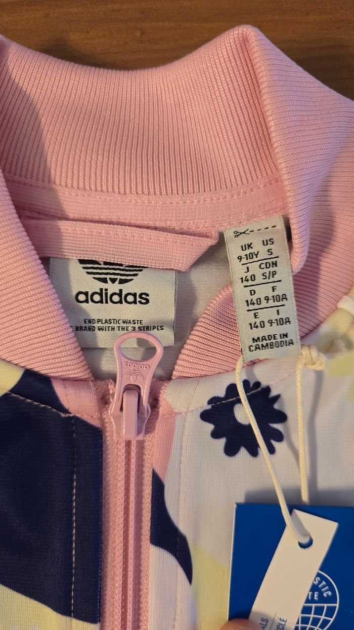 NEUFS  (non portés)🏷 🏷😍🩷🥰 superbe ensemble veste de survetement et legging ADIDAS 10 ans fille 🩷(ferme) - photo numéro 7